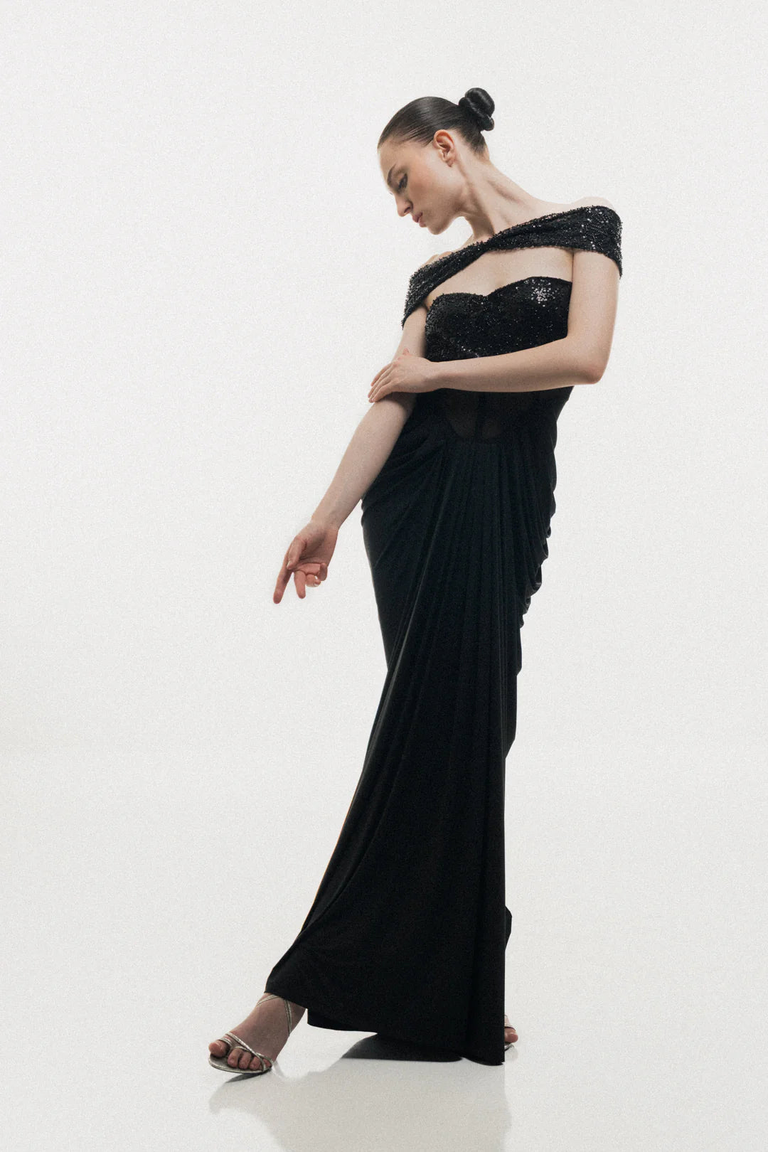 OFF-SHOULDER CORSET DRESS