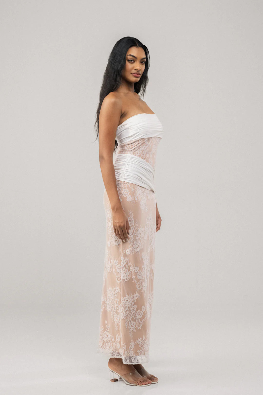 WHITE LACE BODYCON MAXI DRESS