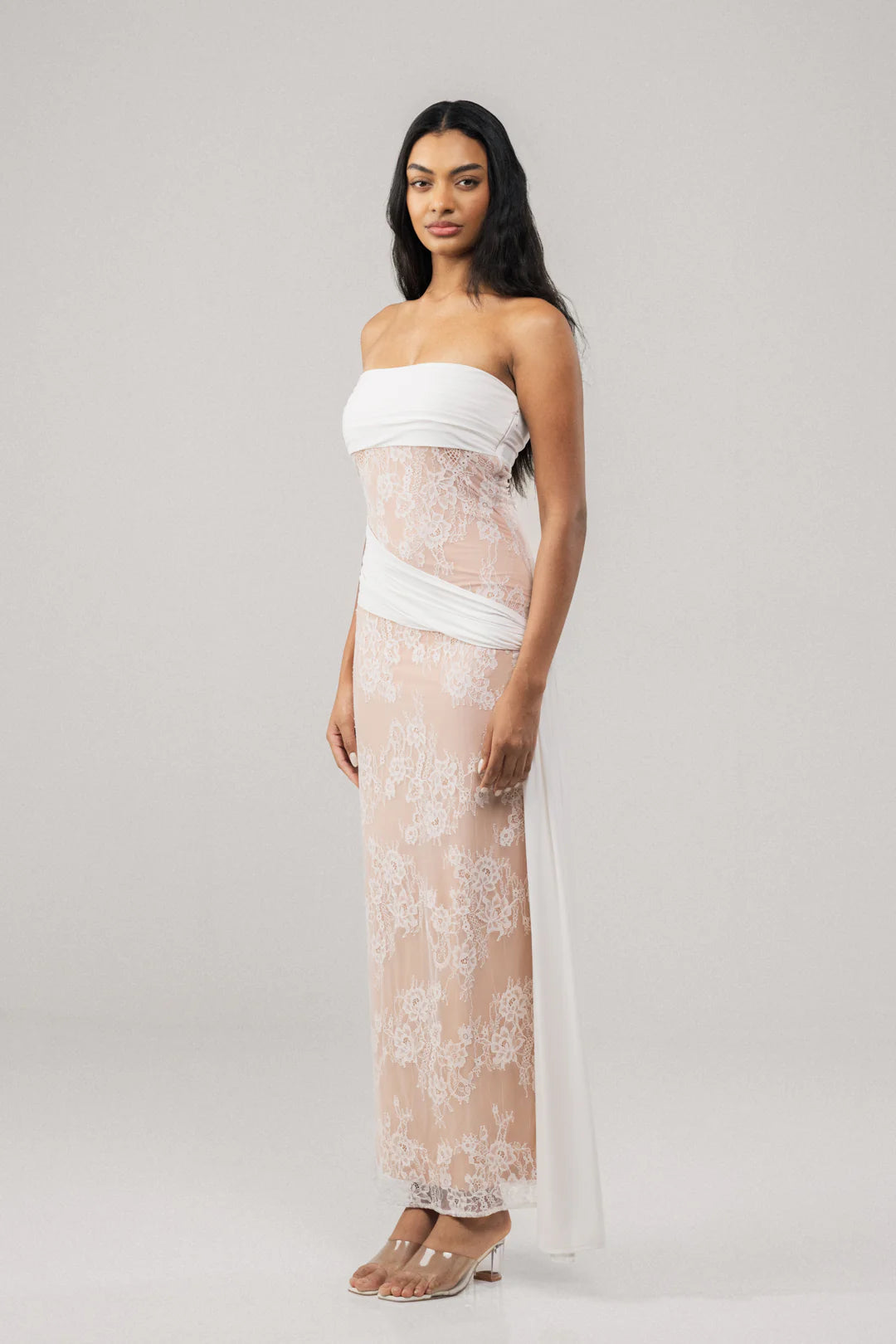 WHITE LACE BODYCON MAXI DRESS