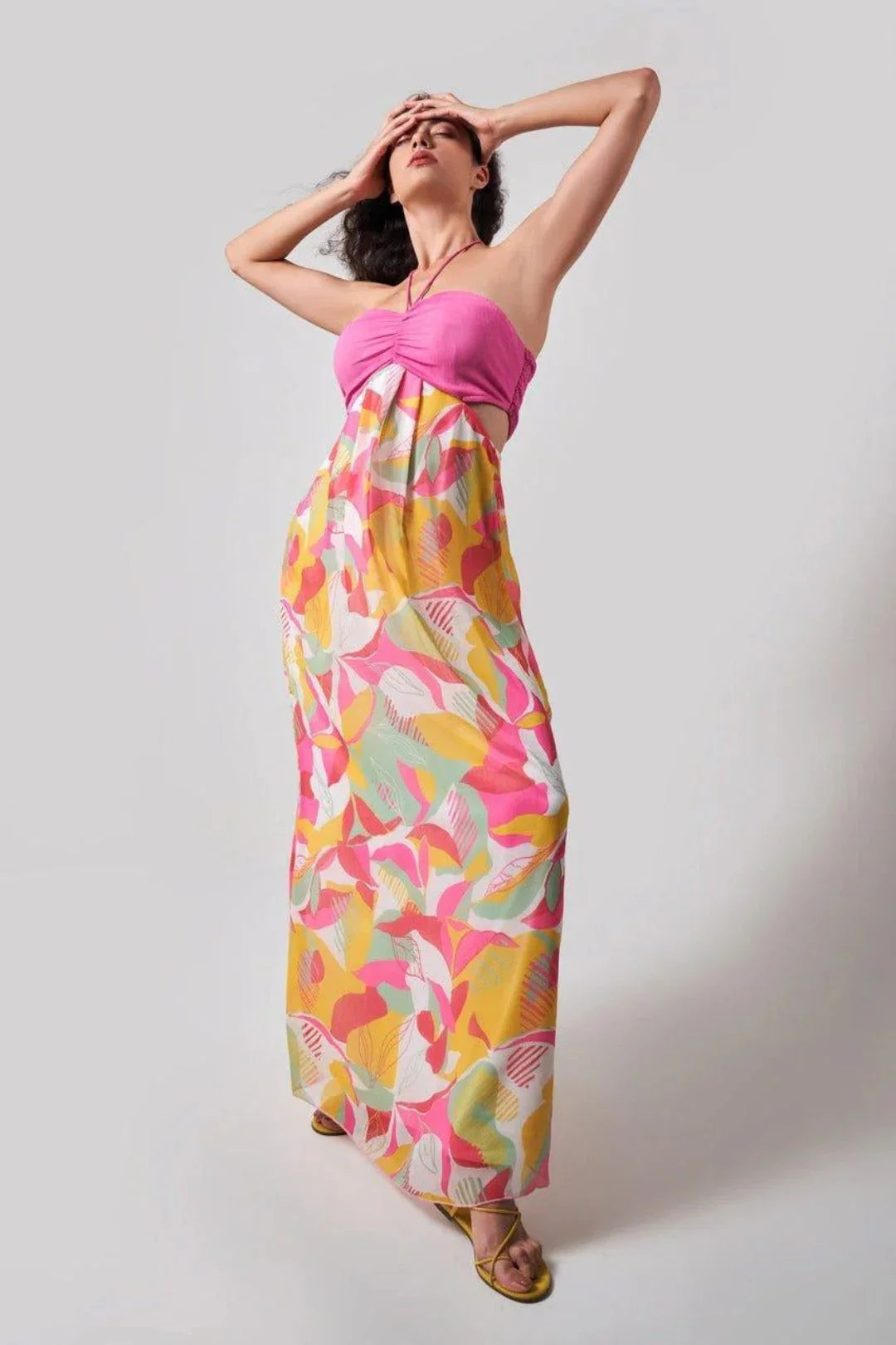 TROPICAL HALTER NECK MAXI DRESS