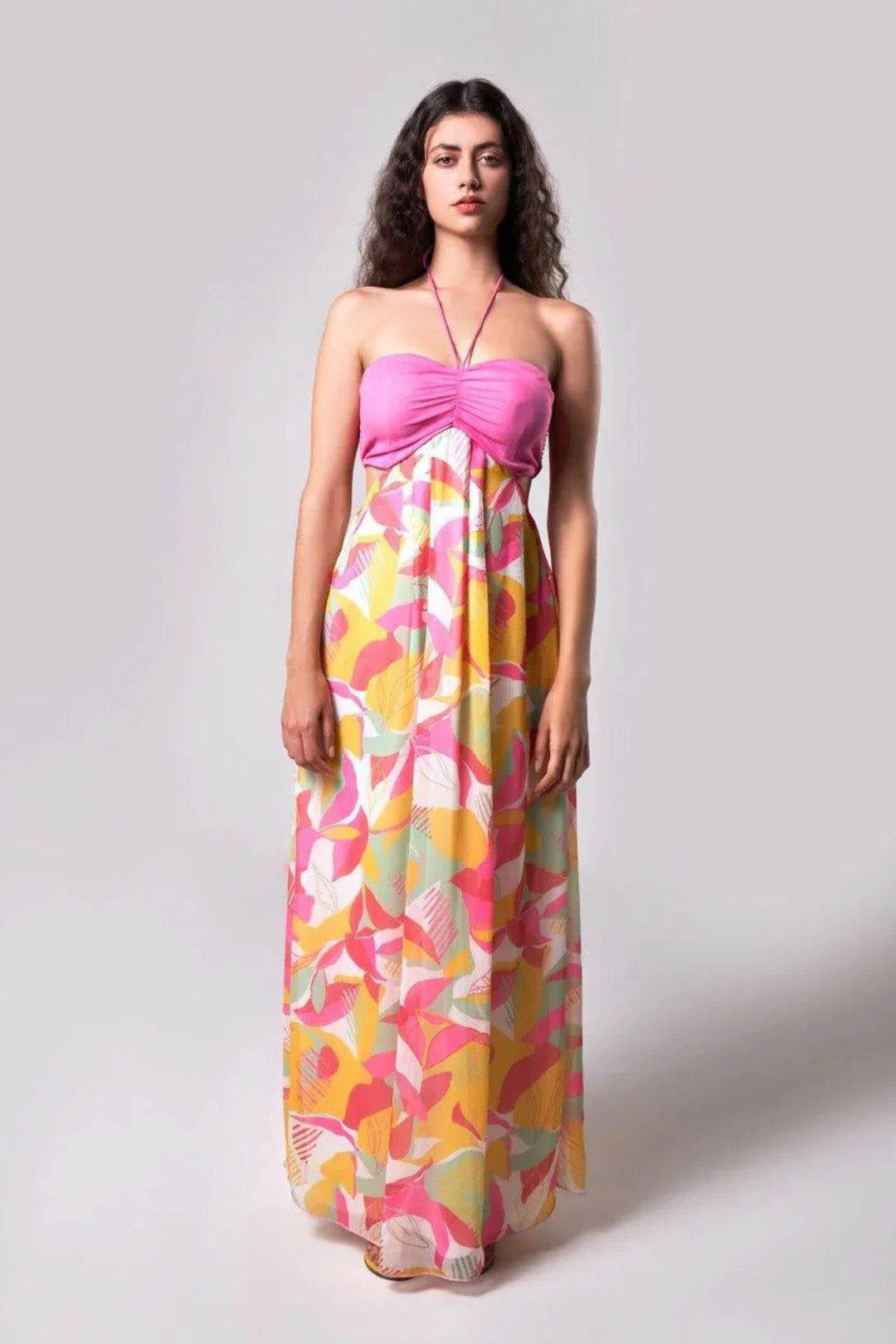 TROPICAL HALTER NECK MAXI DRESS